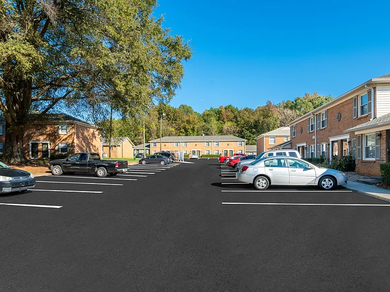 Sage Pointe Apartments — Photo 12