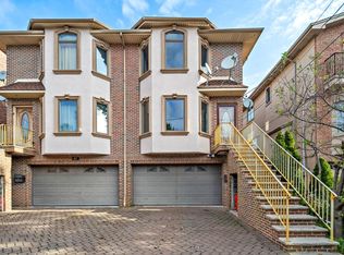 415 Washington Ave, Cliffside Park, NJ 07010