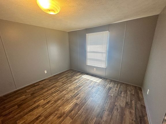 5th image of 5614 Sherry St