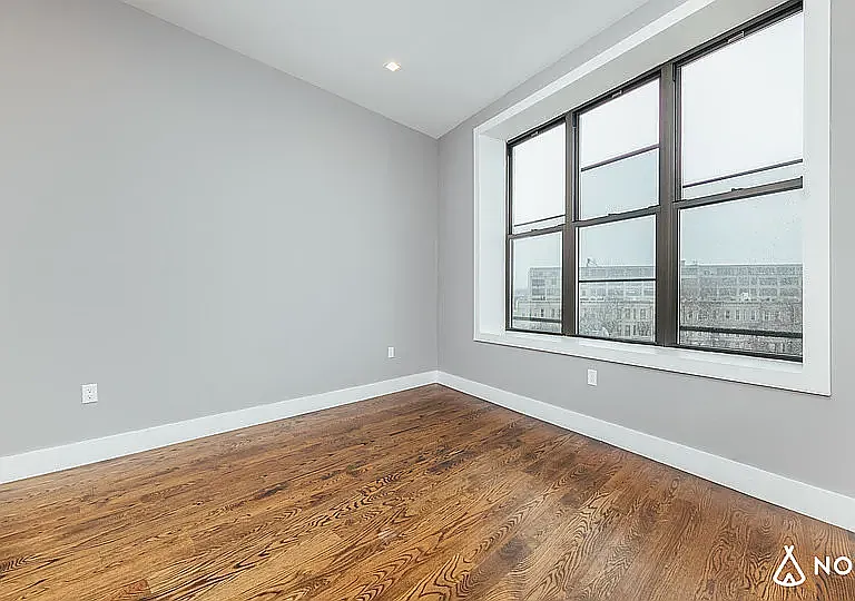60-15 Myrtle Ave #Y — Photo 5