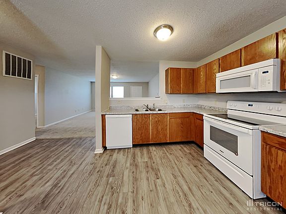 5th image of 7910 Amadeus Dr