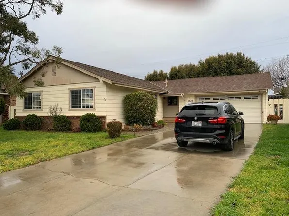1629 Los Gatos Way, Salinas, CA 93906