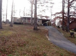 103 McDeerman Rd, Jacksboro, TN 37757