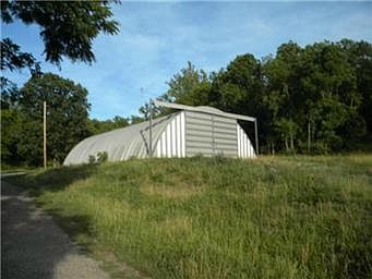3rd image of 22076 219th St