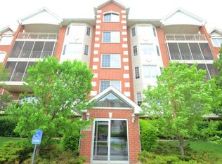 7722 Greenway Blvd UNIT 4NW, Tinley Park, IL 60487