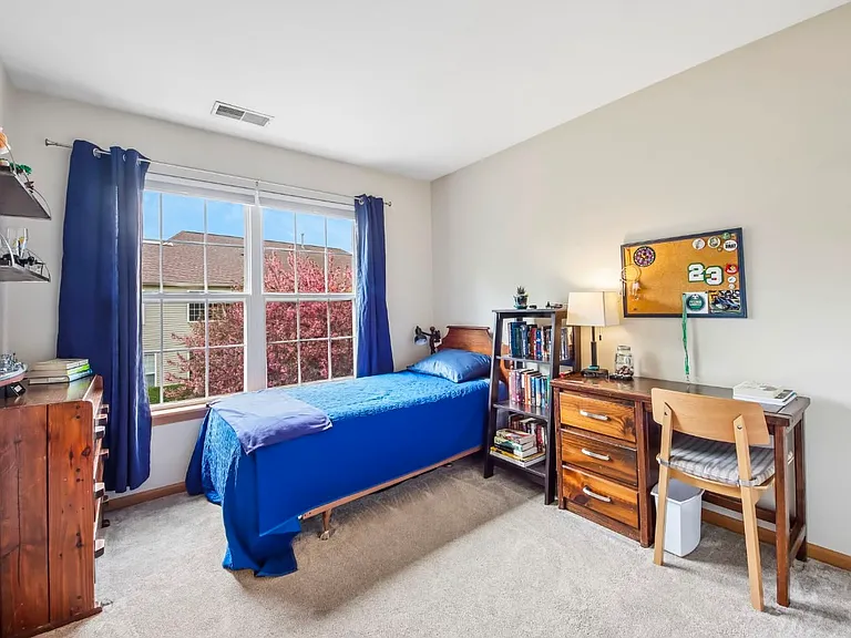 612 Shakespeare Dr — Photo 14