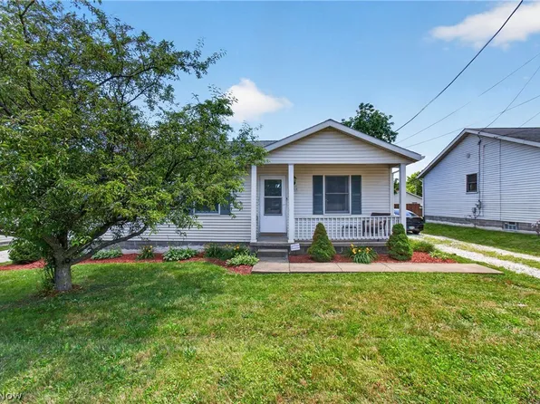 3014 Harmont Ave NE, Canton, OH 44705