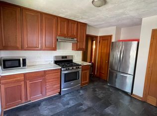 2185 N 64th St, Wauwatosa, WI 53213
