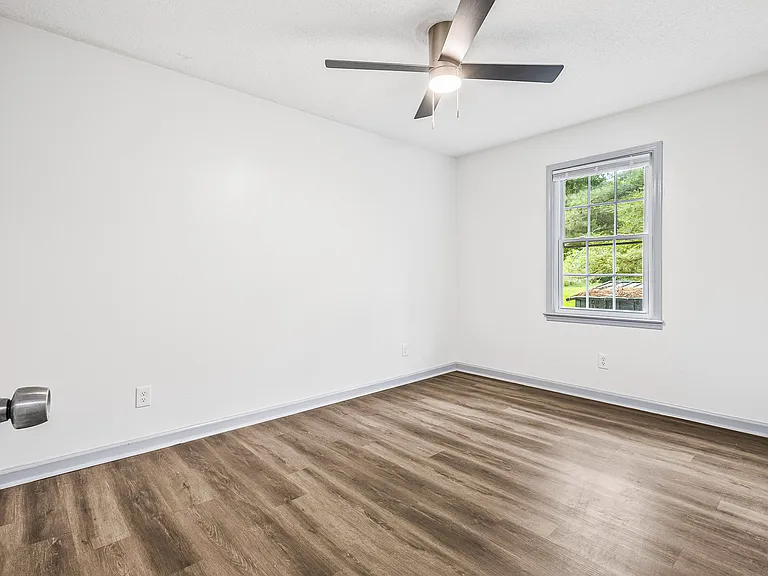 Bedroom #1 with new ceiling fan