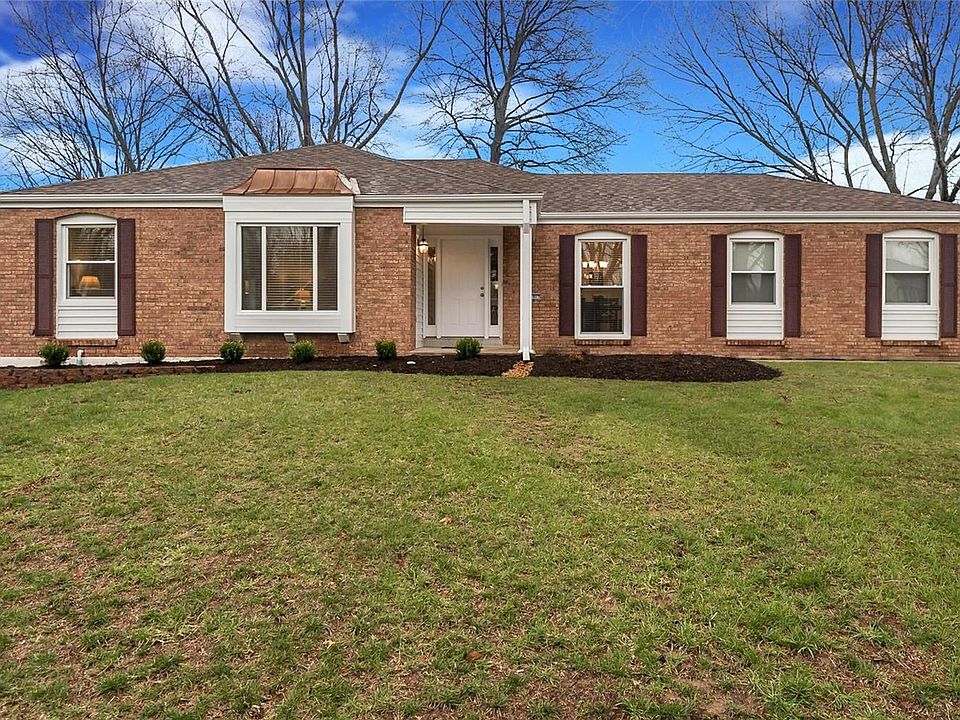 1st image of 11917 Shallowbrook Dr
