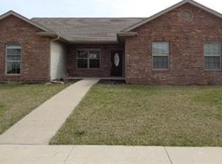 4114 E Doe Creek Dr, Columbia, MO 65202