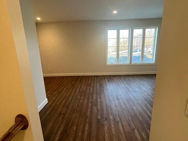 103 Thermos Ave #6 — Photo 21
