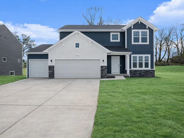 3216 Railtown Rd, Caledonia, MI 49316