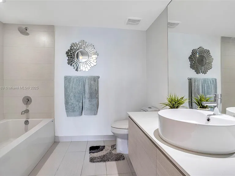 4250 Biscayne Blvd #1116 — Photo 6