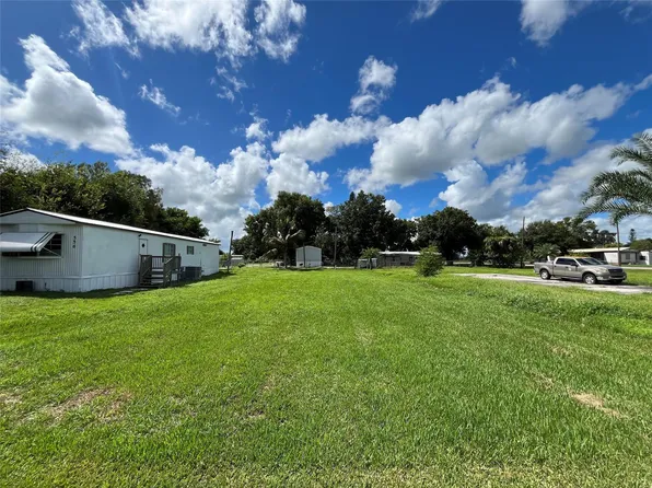 558 Avenue, Moore Haven, FL 33471