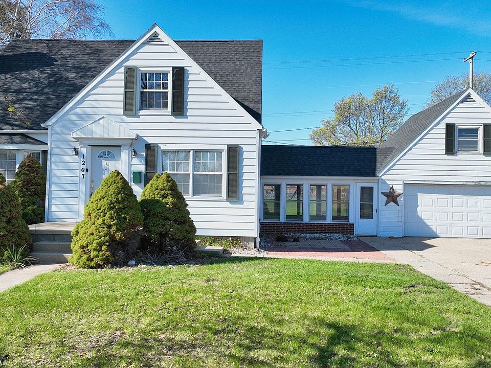 1st image of 1207 North Dr