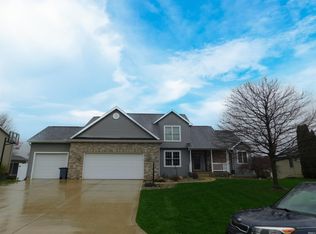 10062 Heather Brooke Dr, Osceola, IN