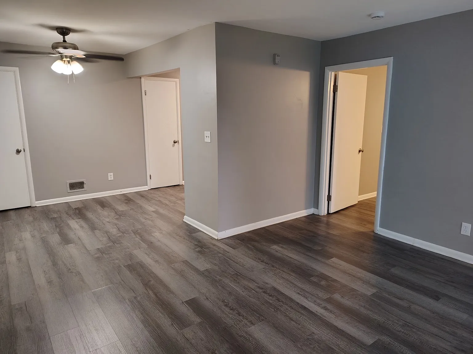 302 N. Birchwood - 7 — Photo 4