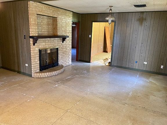 2nd image of 602 Central Ave