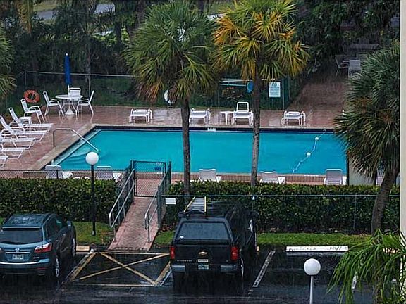 5th image of 3200 N Palm Aire Dr APT 106