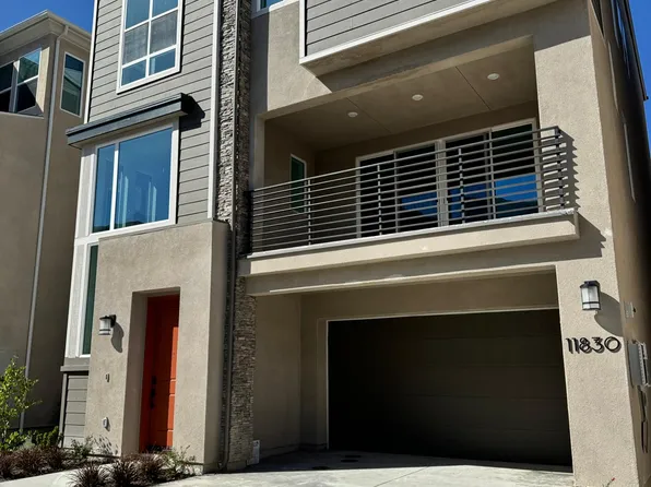 11830 Ella Ln, San Diego, CA 92128