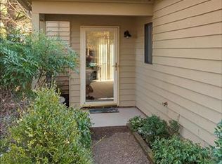 1249 Gristmill Dr, Charlottesville, VA 22902