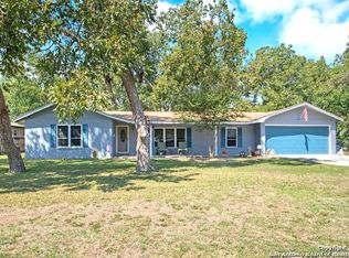 521 Exchange Ave, Schertz, TX 78154