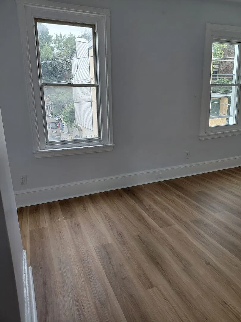 4314 North Penn St — Photo 1