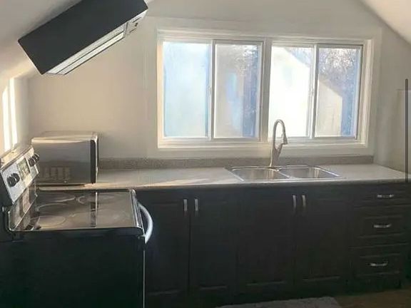 4th image of 1050 Dunbarton Rd