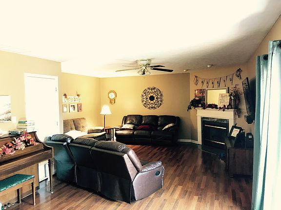 Spacious Living Area