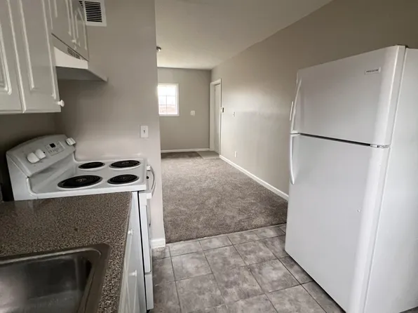 Hank Aaron Apartments