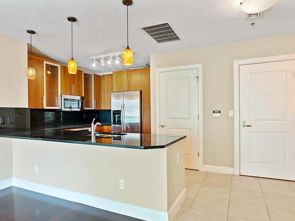 5th image of 1431 Riverplace Blvd APT 1402
