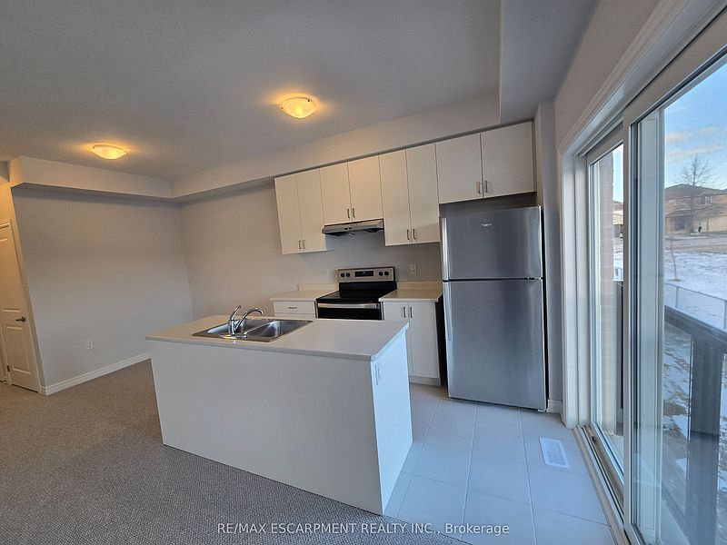 Hamilton Townhouse for rent - 3 Bedrooms — photo 4