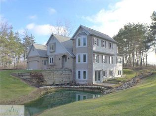 4304 Howe Rd, Bath, MI 48808