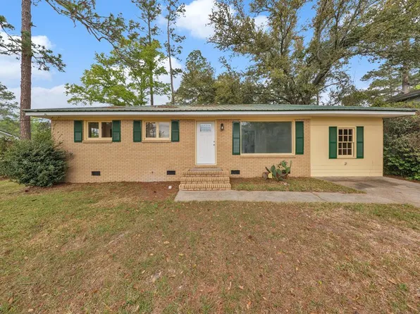 309 Eastlake Dr, Quitman, GA 31643