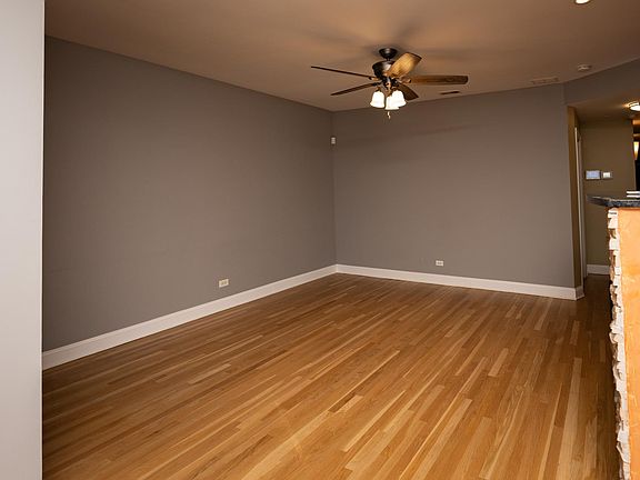 4th image of 6811 S Cornell Ave #1