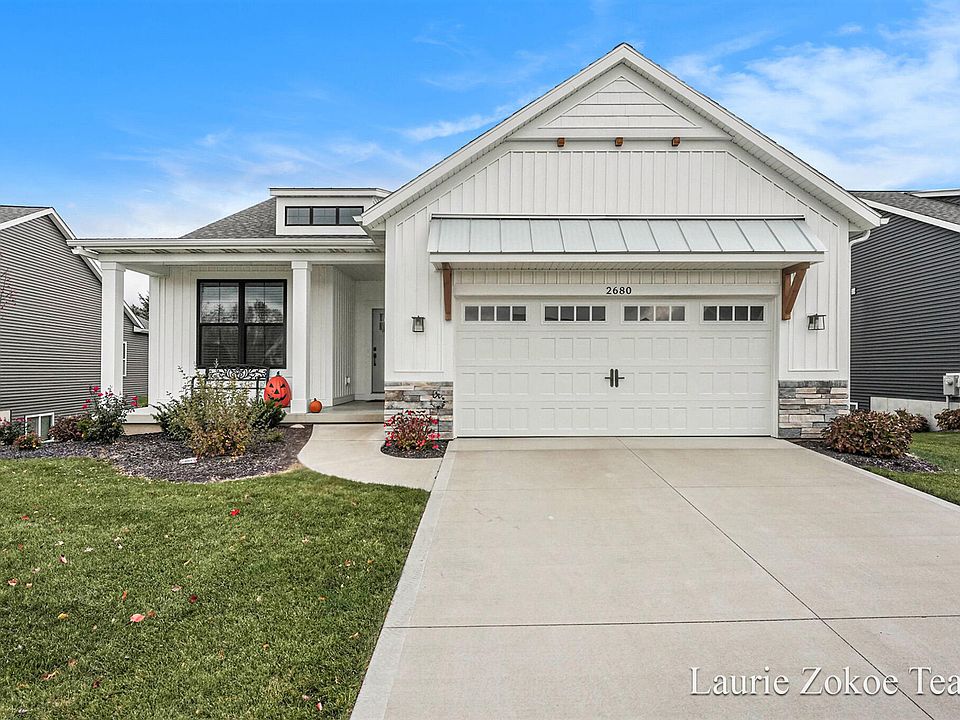 1st image of 2680 Meadow Woods Dr