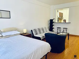 Rented by Luxian International Realty LLC