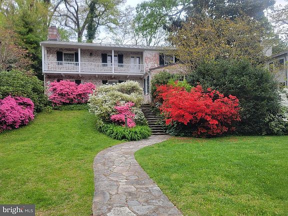 2nd image of 5211 Springlake Way