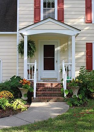 2nd image of 11009 Forest Trace Way