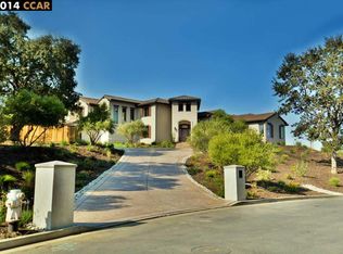 10 Walker Creek Ct, Walnut Creek, CA 94598