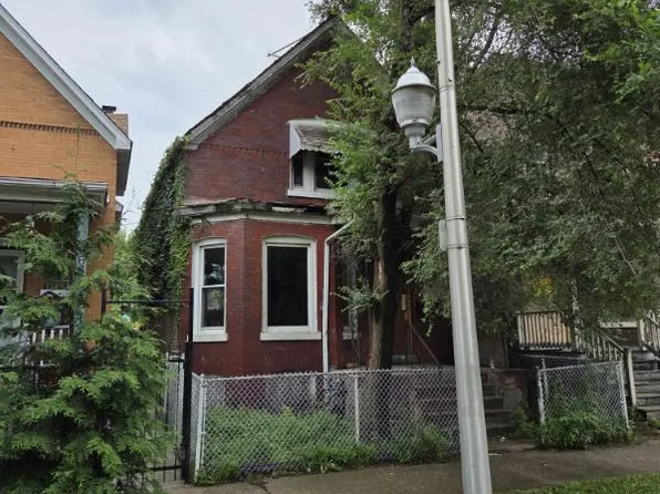 6833 S Bishop St, Chicago, IL 60636