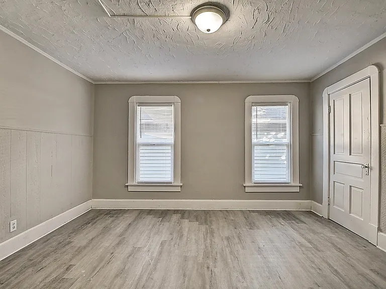 1309 Wright St — Photo 18