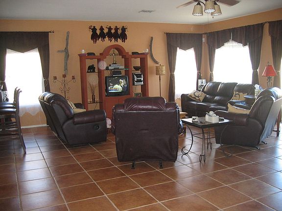 classy 18" tile and warm custom paint colors..COZY