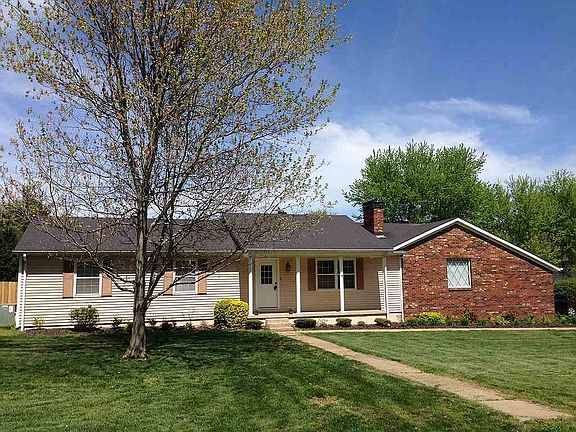 2nd image of 2100 Brookhaven Dr