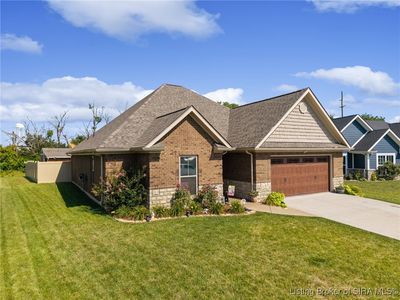 5738 Sugar Berry Lane, Jeffersonville, IN, 47130