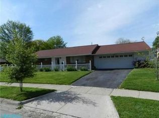 3720 Gilroy Rd, Columbus, OH 43227