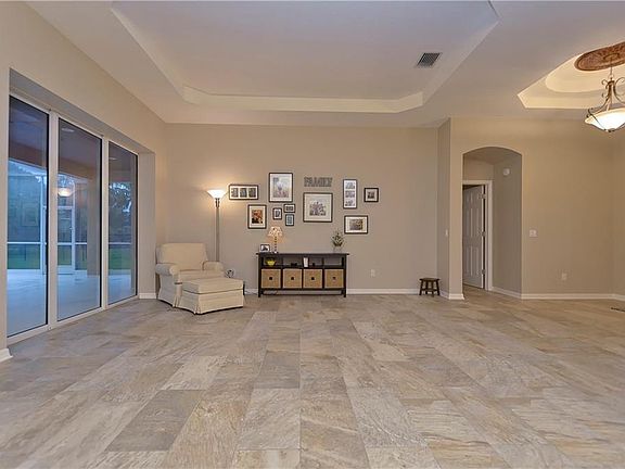 3rd image of 6104 Wild Orchid Dr