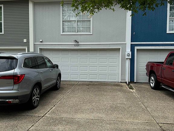 3rd image of 5205 Heatherstone Dr #0