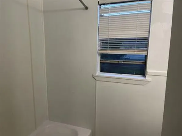 2417 1/2 Truxillo Ave #2, Houston, TX 77004